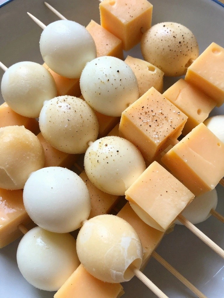 Portable Breakfast Skewers with Hard-Boiled Eggs and Cheese
