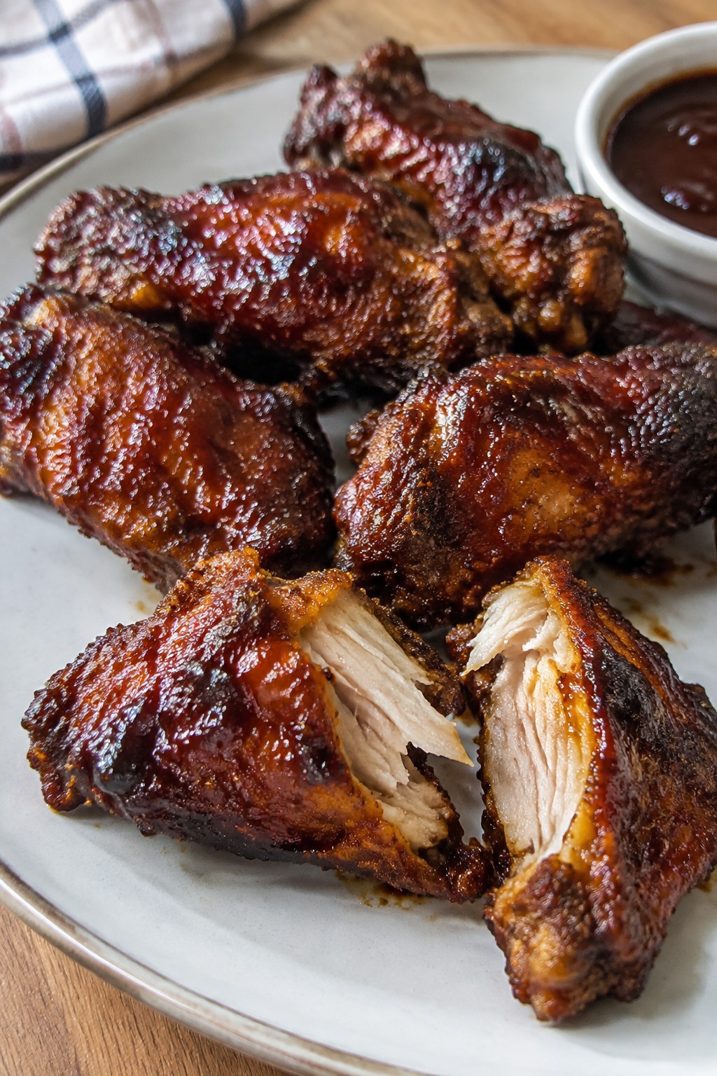 Crispy Bat-Wing Chicken Wings with Smoky BBQ Sauce