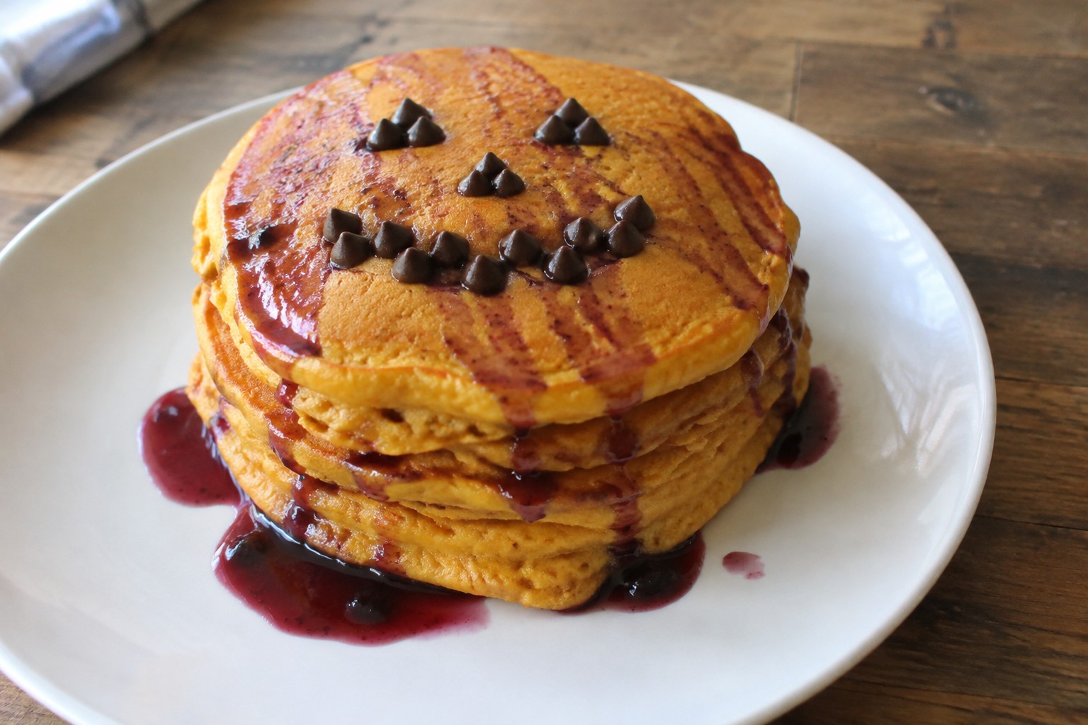 10 Halloween Breakfast Recipes to Start Spooky Morning