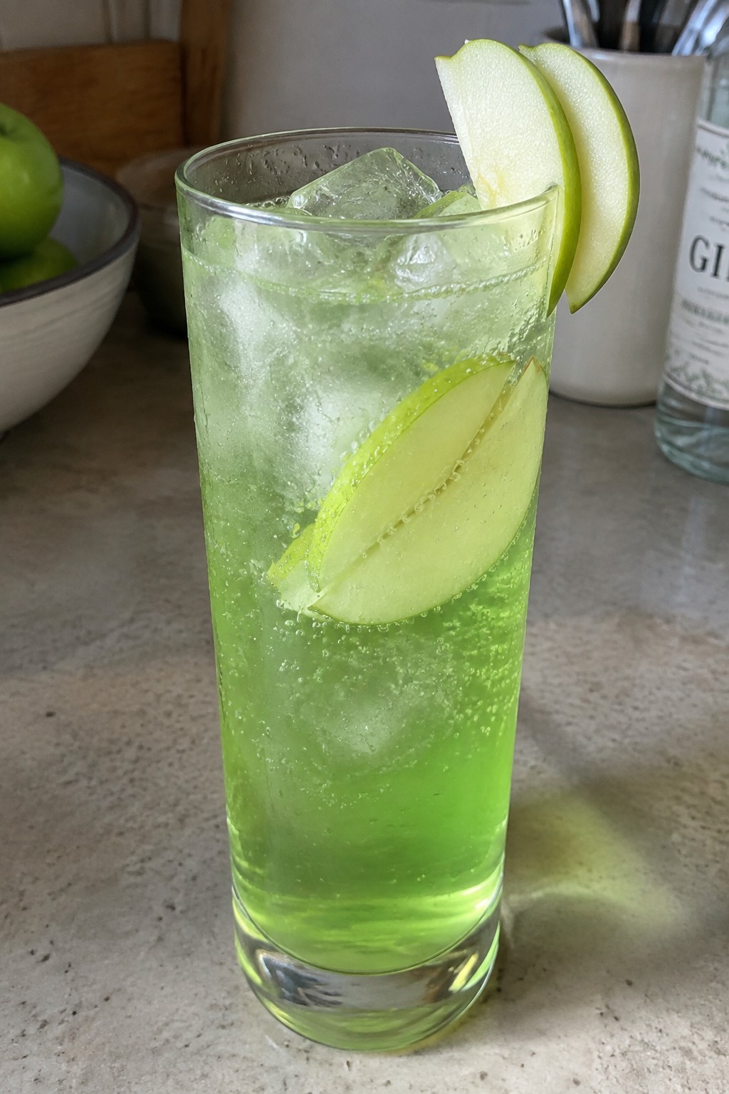 Glowing Green Apple Gin Fizz