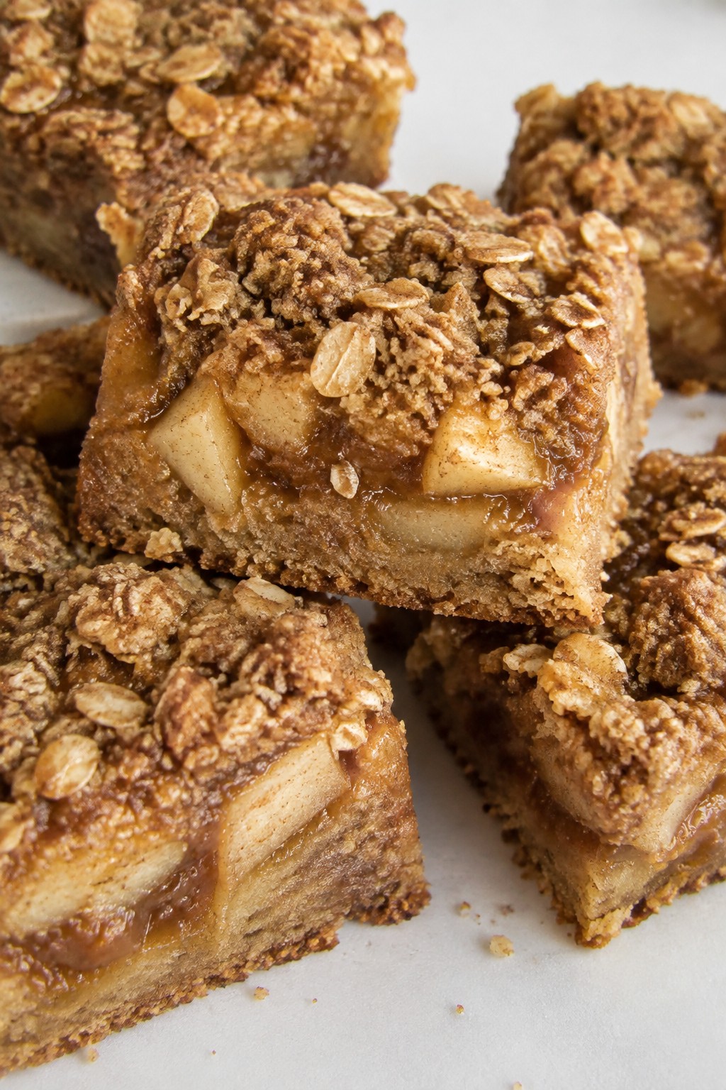 Caramel Apple Crumble Blondies