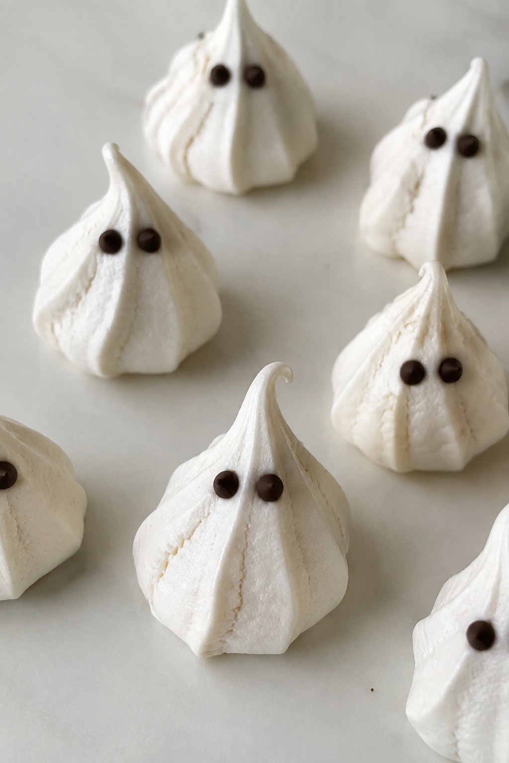 Ghostly Meringue Kisses