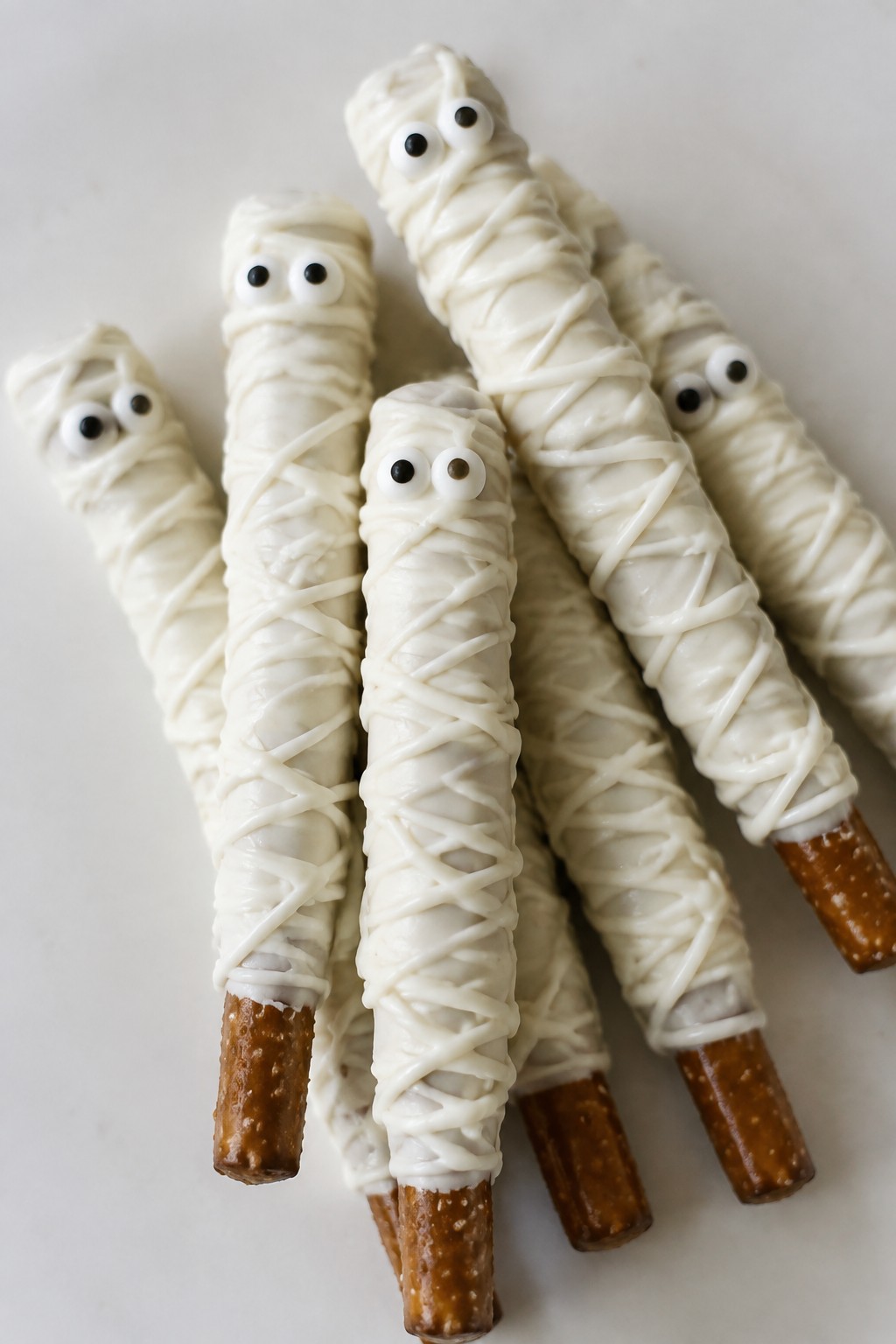 Mummy Pretzel Rods