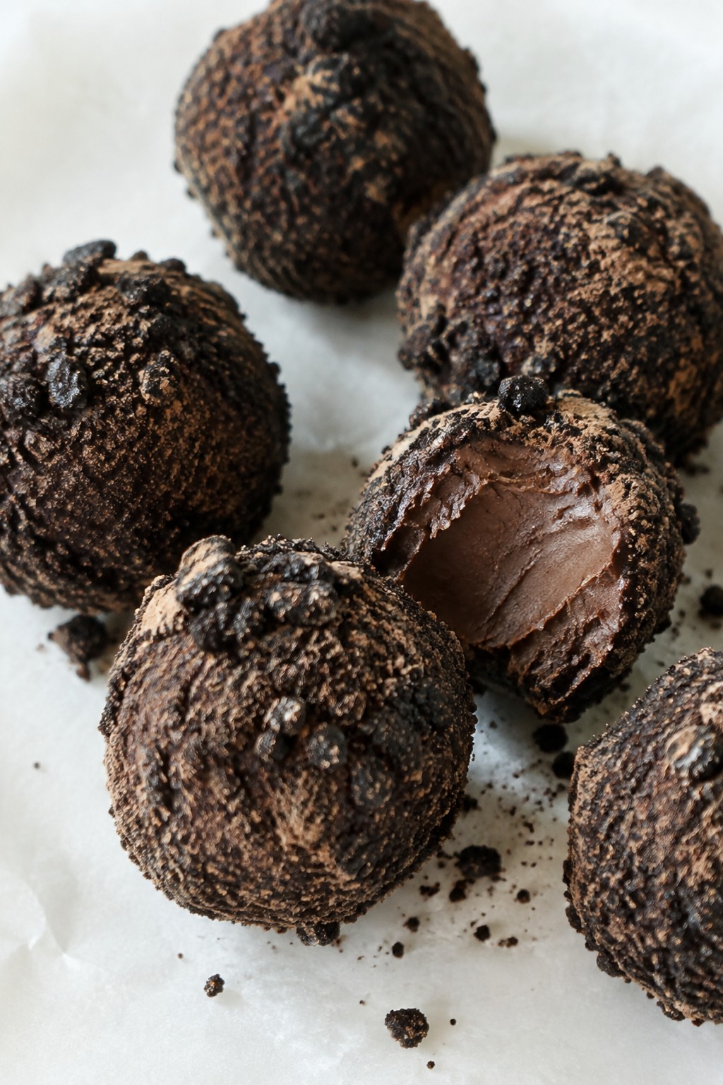 Witch’s Cauldron Chocolate Truffles