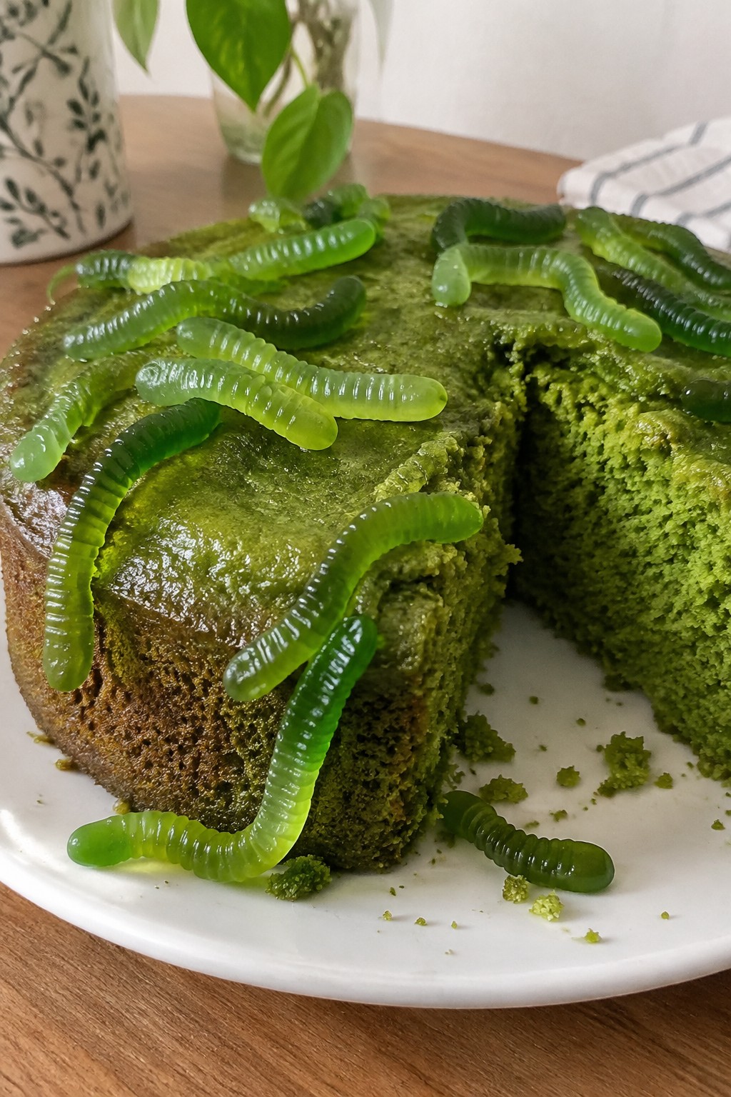 Creepy Crawler Matcha Green Tea Cake