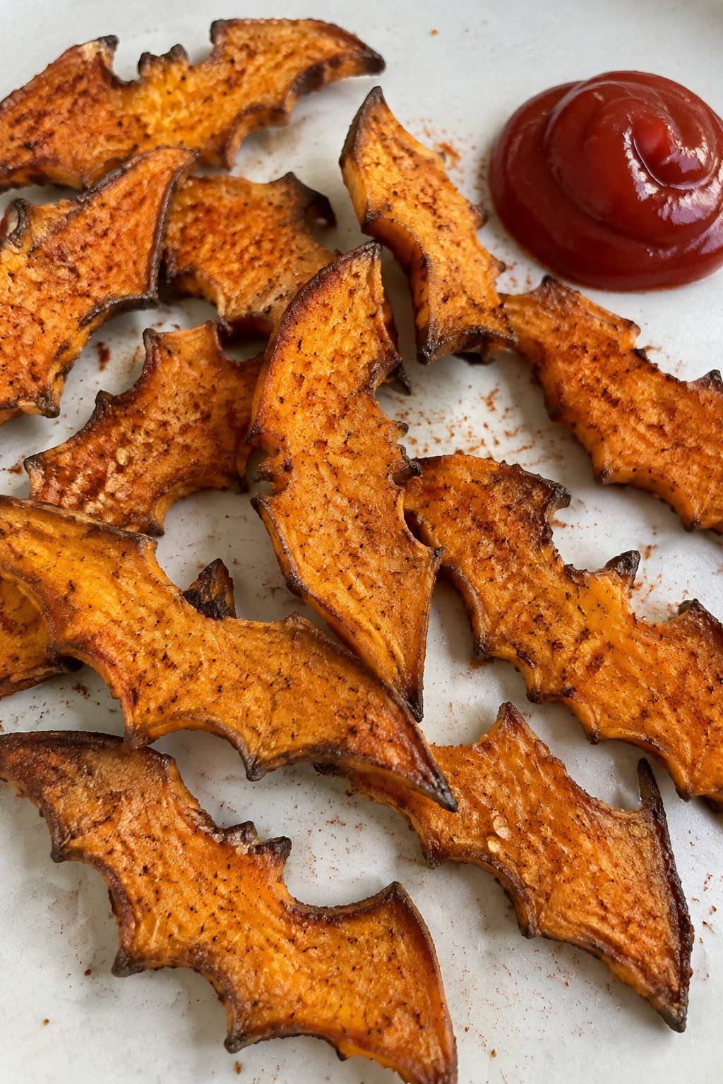 Bat Wing Baked Sweet Potato Fries with Ketchup