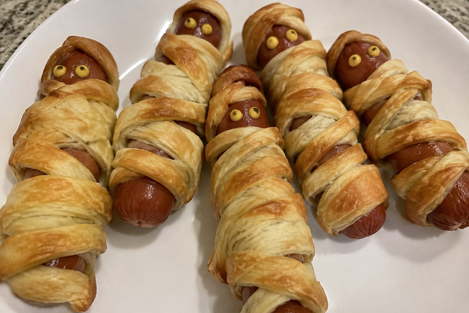 12 Halloween Potluck Ideas for Kids That Are Spooky Fun