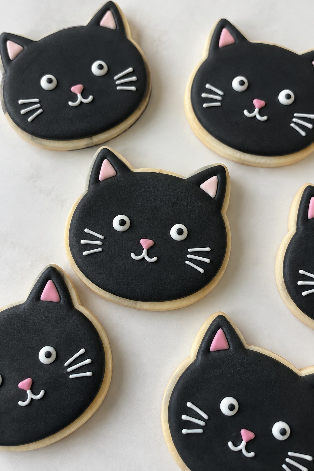 Black Cat Sugar Cookies with Royal Icing