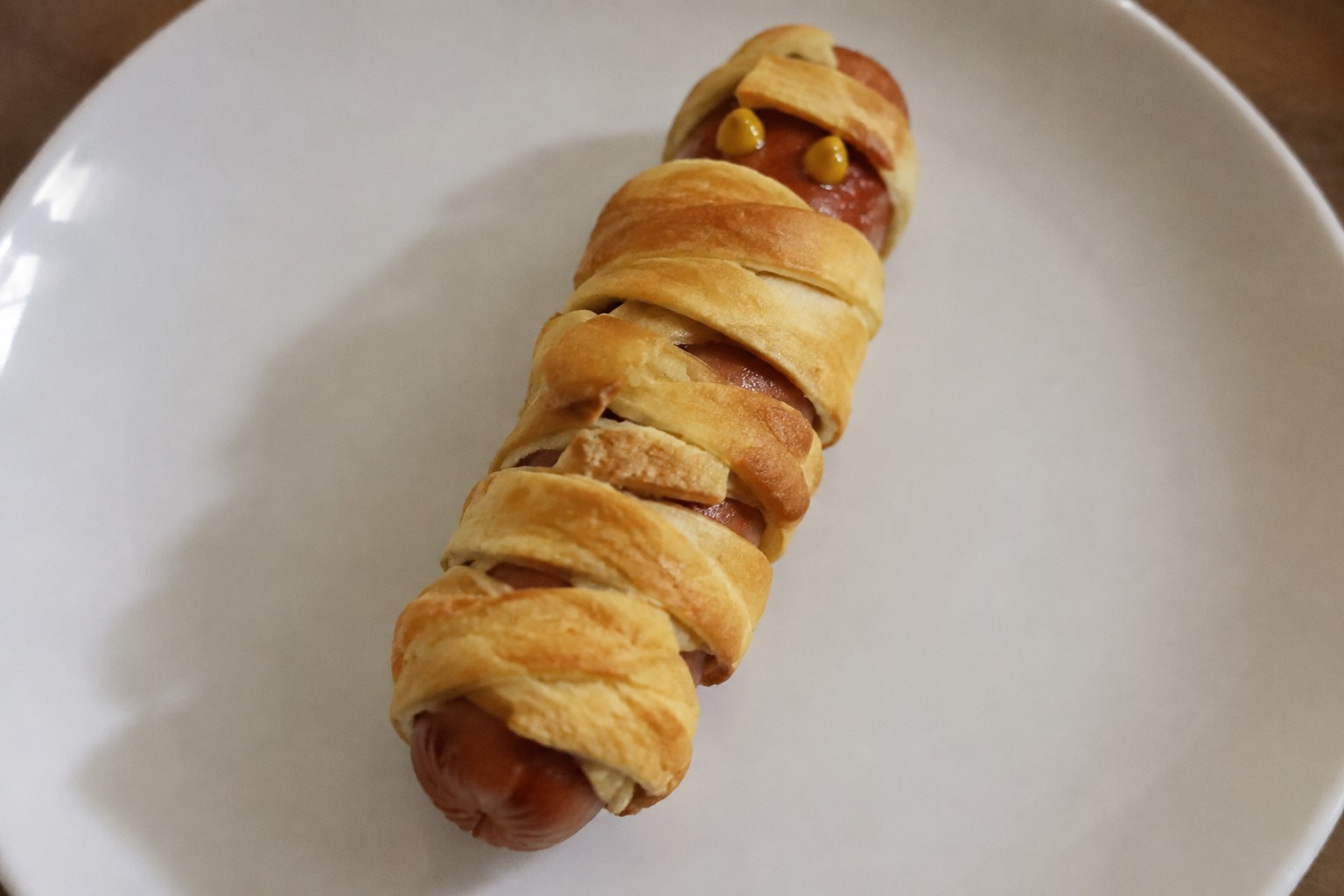 15 Easy Halloween Appetizers for Party Guests