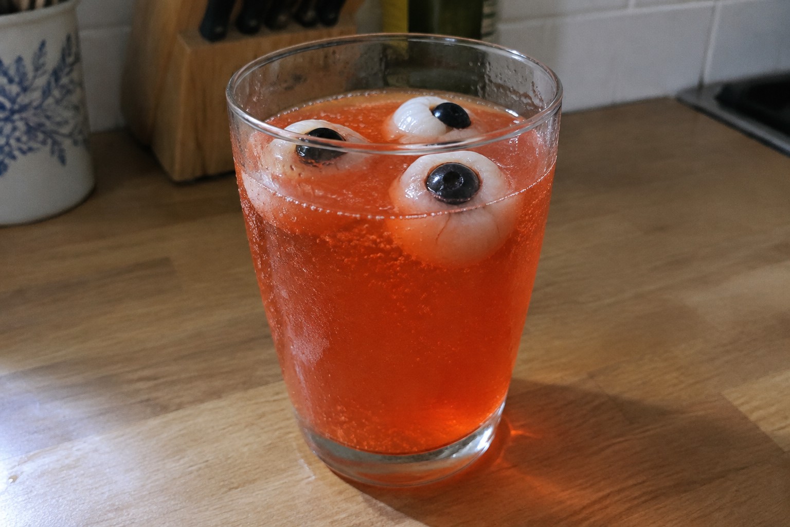 15 Easy Halloween Drinks Ready in Minutes