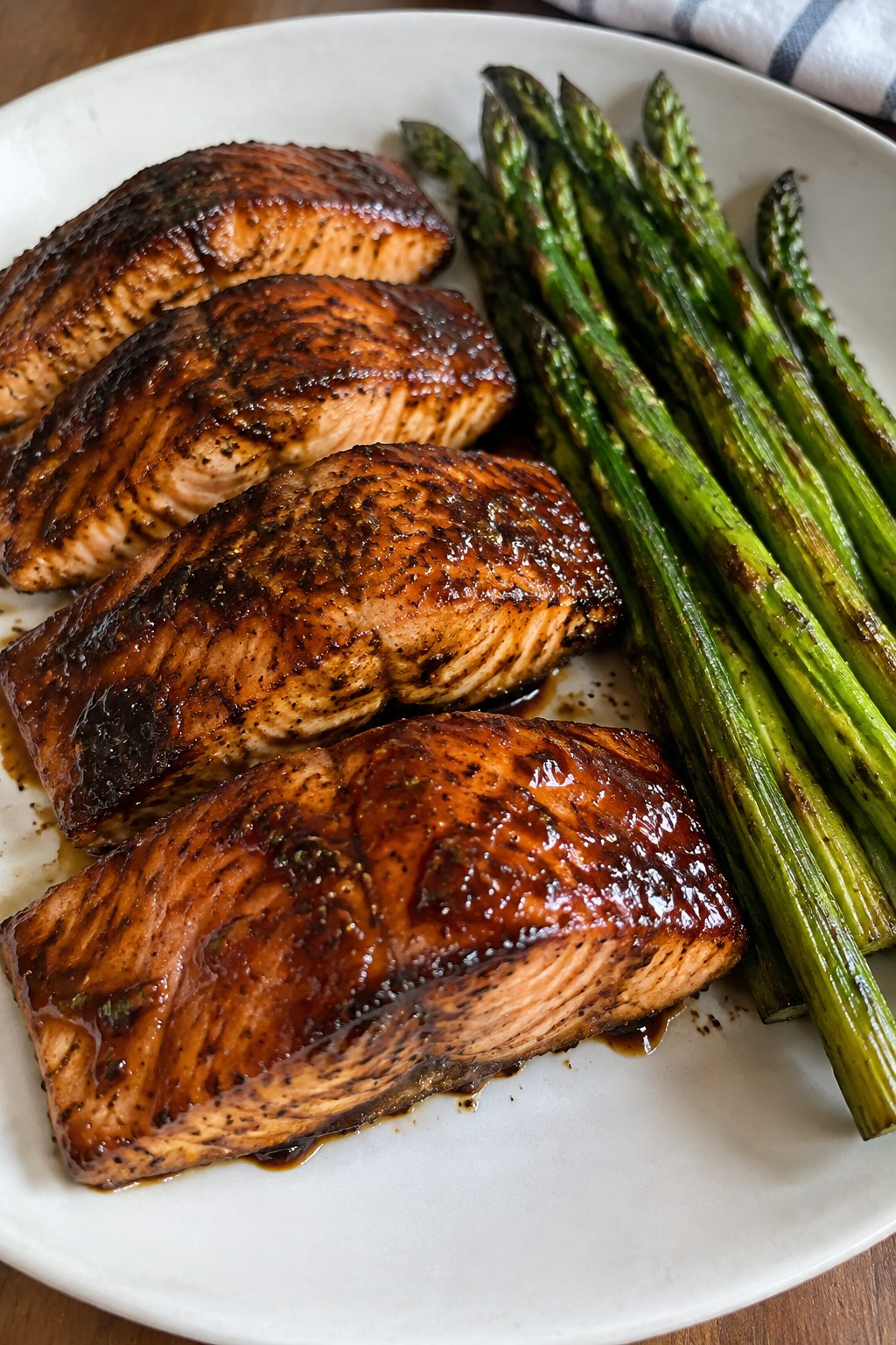 Bat Wing Balsamic Glazed Salmon with Roasted Asparagus