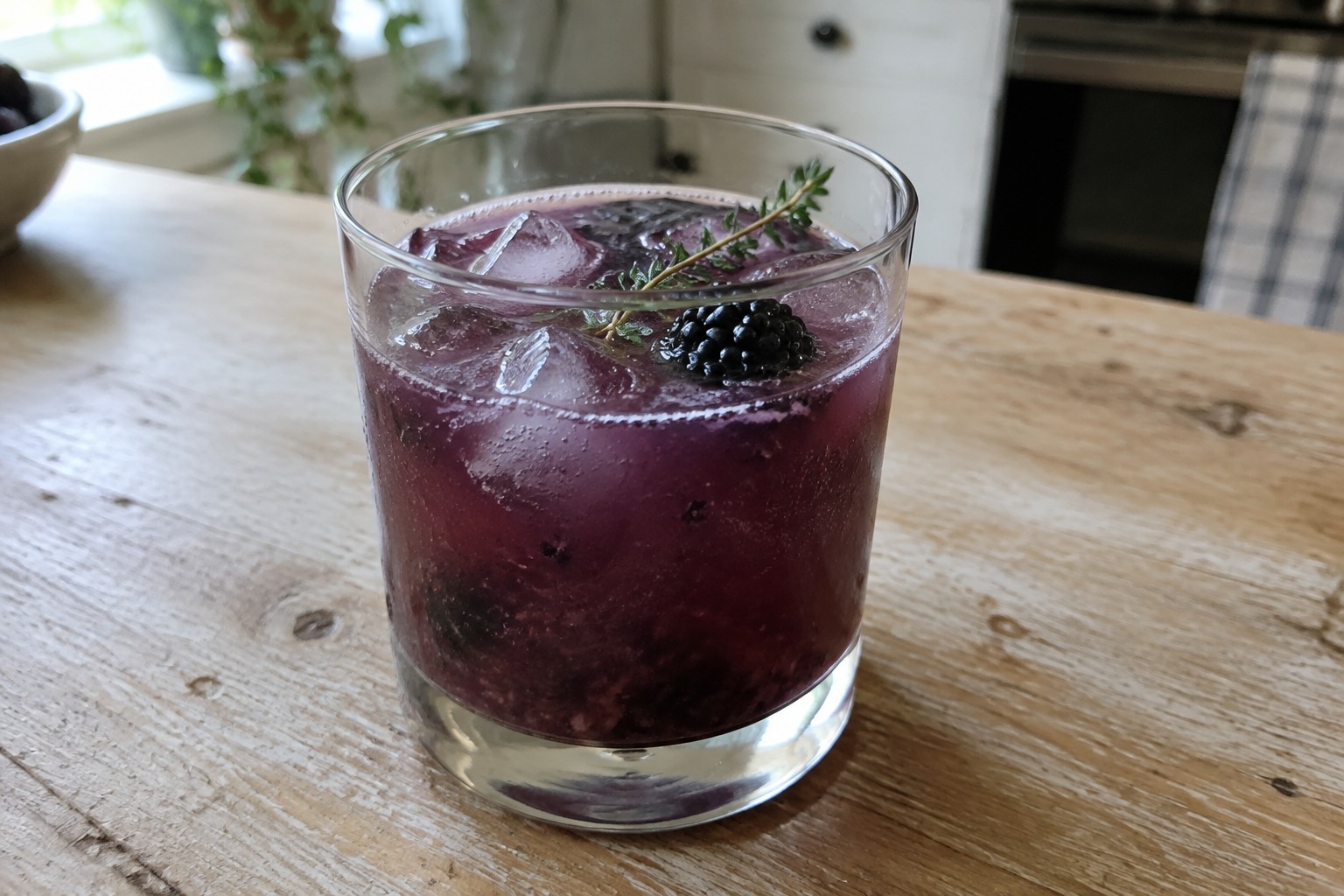 15 Halloween Gin Cocktails With Unique Flavor