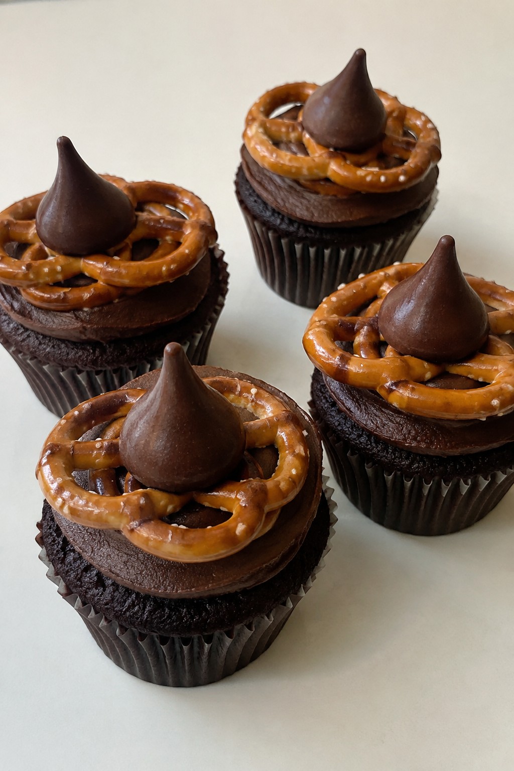 Witch Hat Chocolate Cupcakes with Pretzel Brims